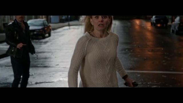 Emma & Regina || Мимо нас.