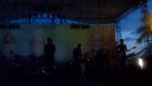 R-Hamlet - Sahabat Live In Concert At Sea Games XXVI Palembang CLIPS.mp4 смотреть онлайн