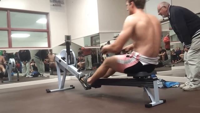 Adam Neill 2Km Erg Test 5:48 смотреть онлайн