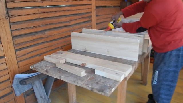 Щиты для двери клеим в беседке на столе сами смотреть онлайн