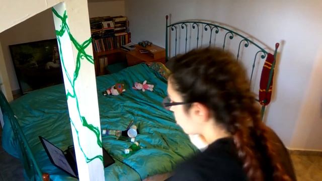 DIY Boring to interesting : Έβαψα το δωμάτιο μου | Geo Kuromi смотреть онлайн