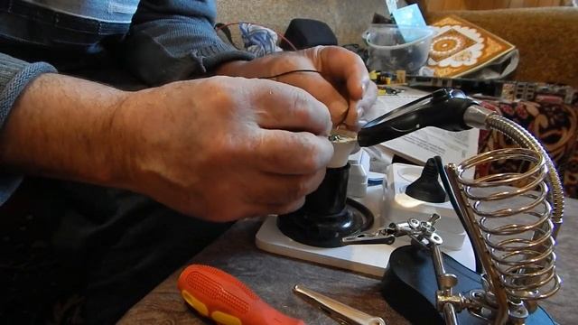 Выпаивание светодиодов лампочек паяльником для пайки труб смотреть онлайн