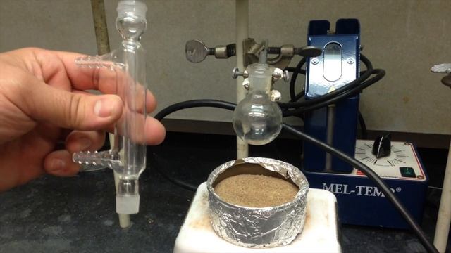 Base Hydrolysis of Benzonitrile смотреть онлайн