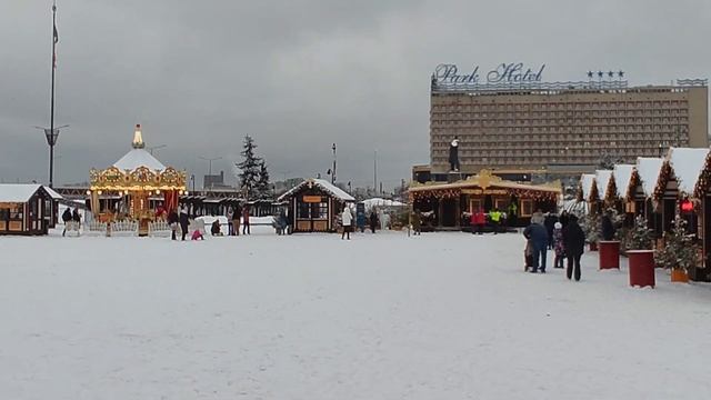 Нижегородская Ярмарка • Каток с красивыми видами ⛸ смотреть онлайн