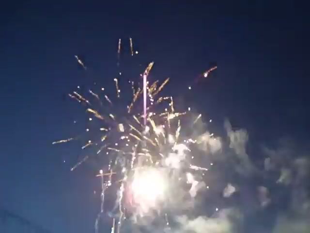 "Фейерверк на площади Сахарова в Барнауле 2014г"