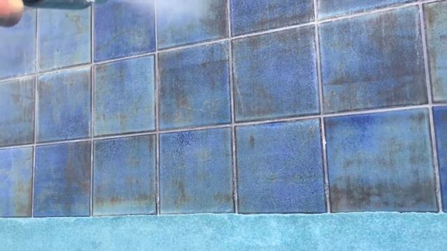 Superior Pool Tile Cleaning - Damage Free Dry Soda Blasting Calcium Deposits From Pool Tile смотреть онлайн