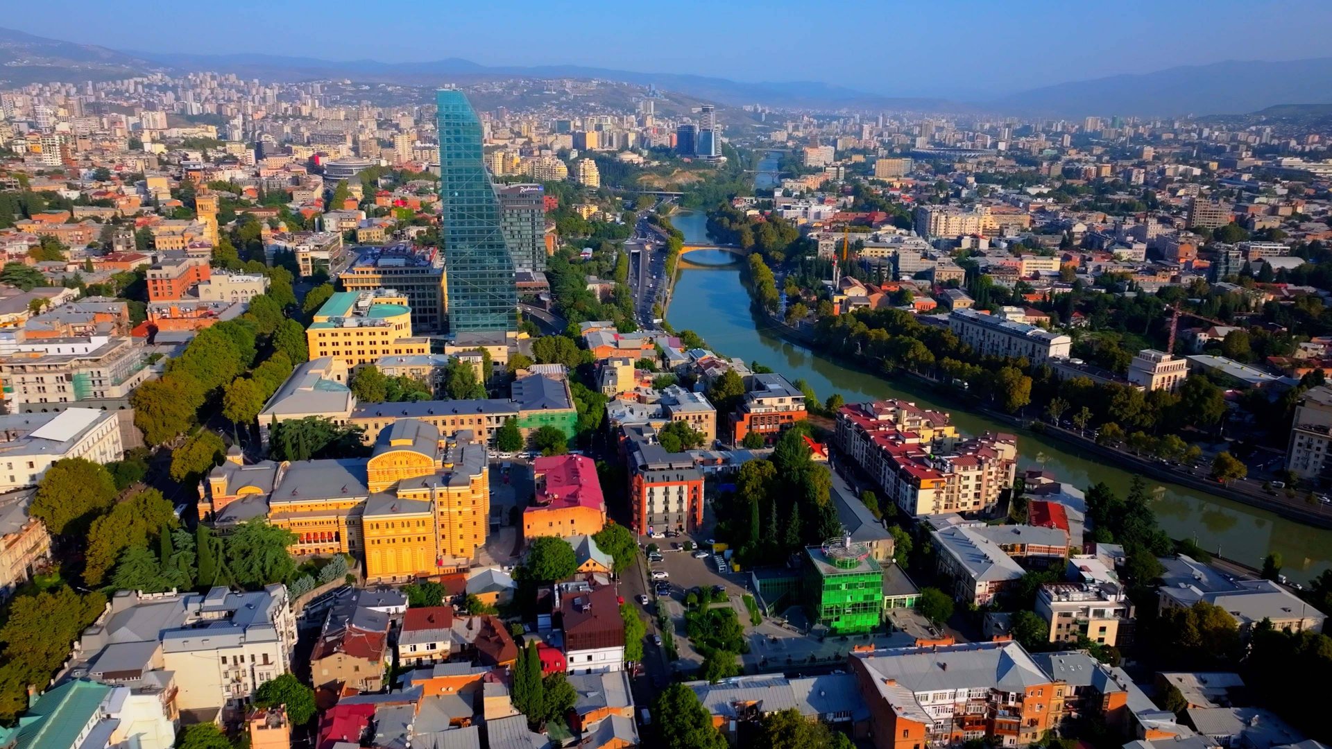 ГРУЗИЯ - новый взгляд, Степанцминда, Тбилиси, Батуми, Военно-Грузинская дорога смотреть онлайн
