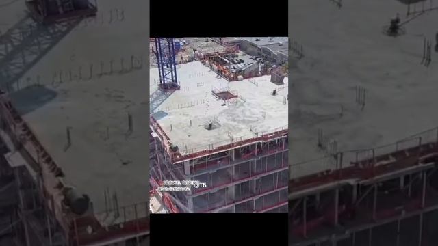 Соблюдайте технику безопасности! Поделитесь ссылкой что бы сохранить.
Техника Безопасности! Жесть! смотреть онлайн