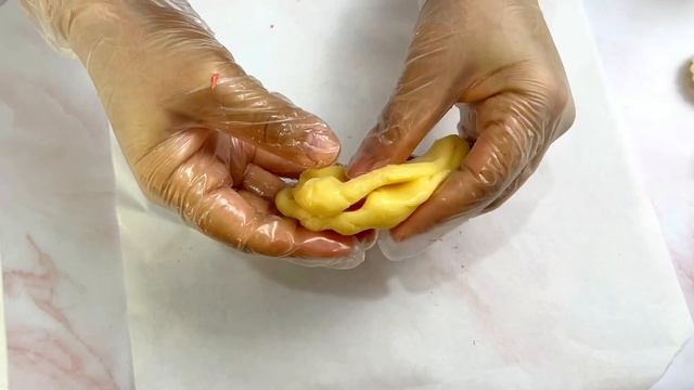 COLORIR BRIGADEIROS ANTES OU DEPOIS DE PRONTO? смотреть онлайн