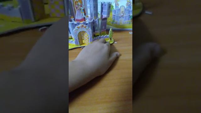 замок из картона маленькое дополнение (в конце сюрприз) смотреть онлайн