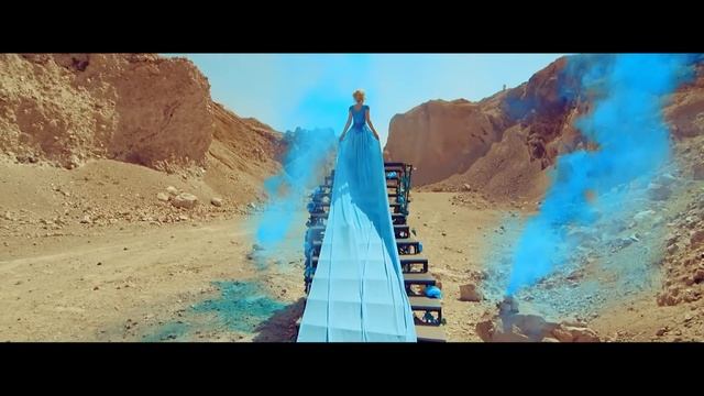 Christine Pepelyan - Karotic смотреть онлайн