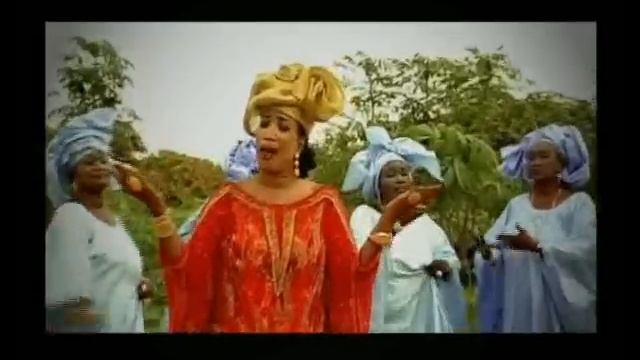 Adja Kiné Lam - Gueweul La смотреть онлайн