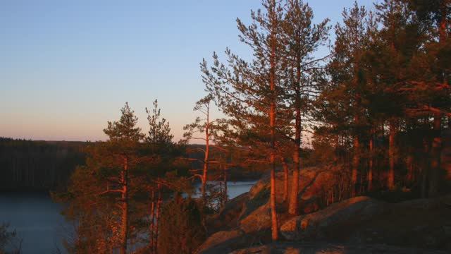 Карельский перешеек 2007. Ястребиное озеро. Большие скалы Восход и закат солнца. Ноябрь 2007г.mp4 смотреть онлайн