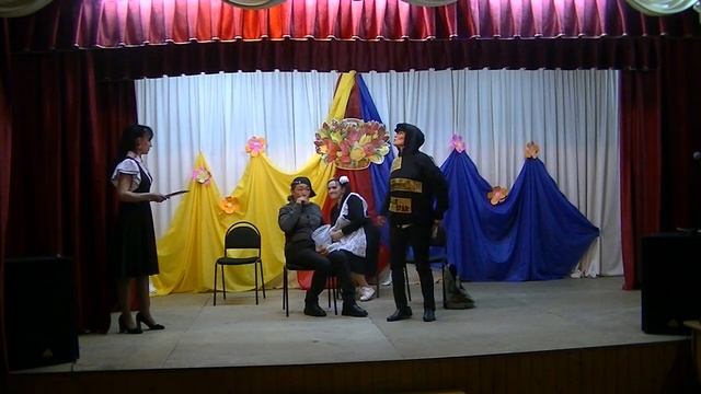 Один из номеров 8 Марта смотреть онлайн