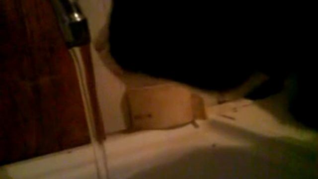 А из крана вода вкуснее...).MP4 смотреть онлайн