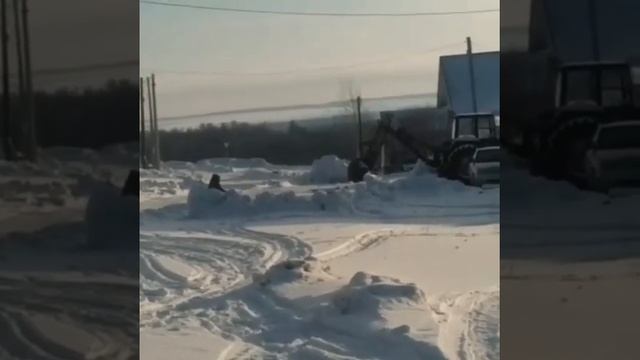 Детский снегокат с мотором смотреть онлайн