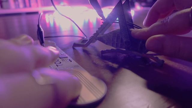 noisy mess with playtronica touch me and some foley samples смотреть онлайн