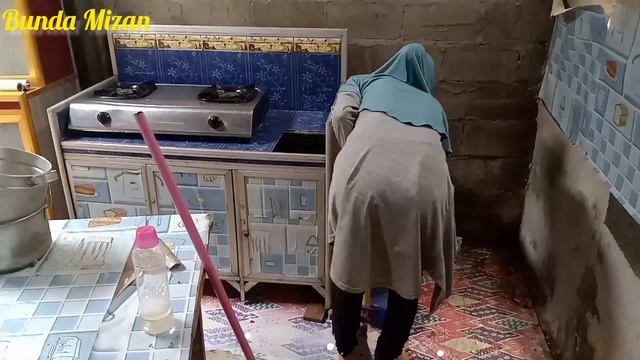 BERES-BERES DAPUR BATAKO SEDERHANA PERSIAPAN MAKE OVER DAPUR смотреть онлайн