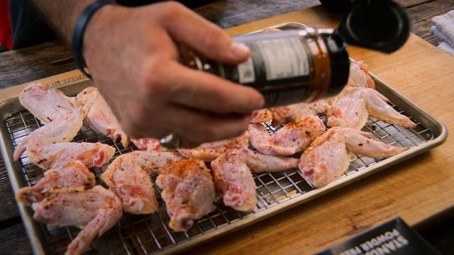 Brined Chicken Wings смотреть онлайн