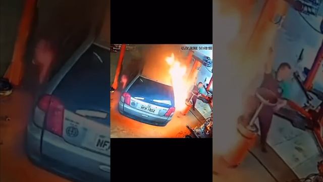 Соблюдайте технику безопасности! Поделитесь ссылкой что бы сохранить.
Техника Безопасности! Жесть! смотреть онлайн