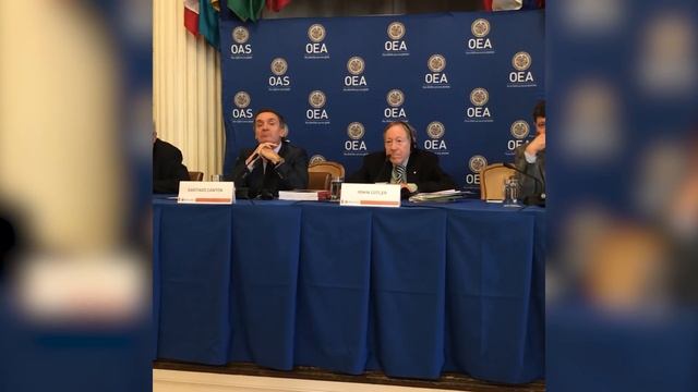 OAS panel on Venezuela grilled by Max Blumenthal for hypocrisy and bias смотреть онлайн