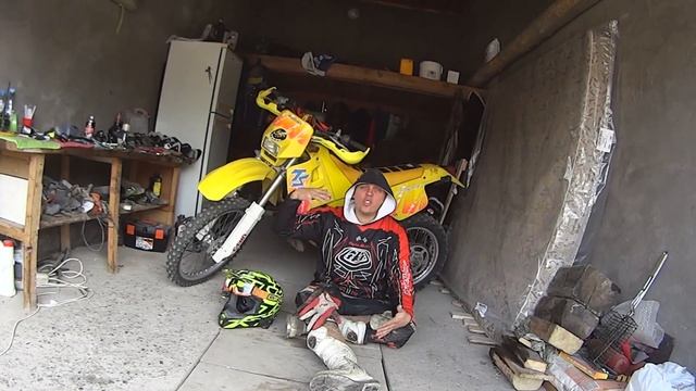 пятачек эндуро реп смотреть онлайн