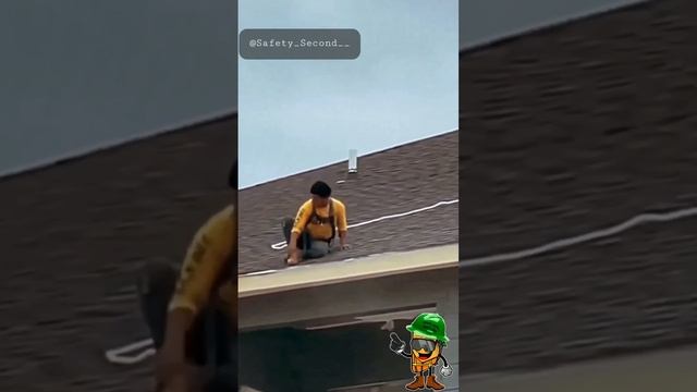 Соблюдайте технику безопасности! Поделитесь ссылкой что бы сохранить.
Техника Безопасности! Жесть! смотреть онлайн