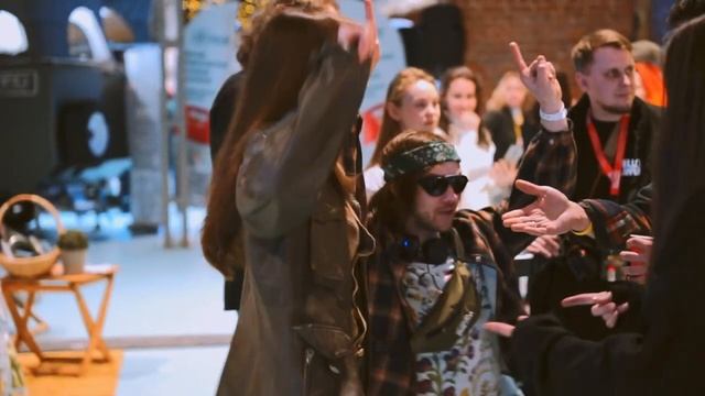 Выставка Путешествуй и точка Hello Camper Expo