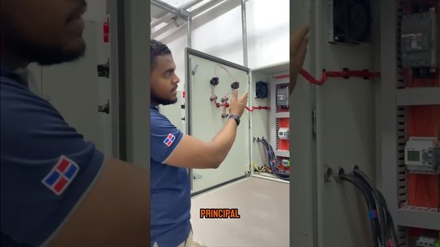 💧🔧 ¡Descubre las Diferencias entre Cuadro de Control de Agua Tratada y Agua Cruda! 🚰 смотреть онлайн