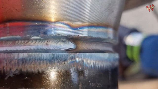 기발한지그로 반자동 용접을... смотреть онлайн