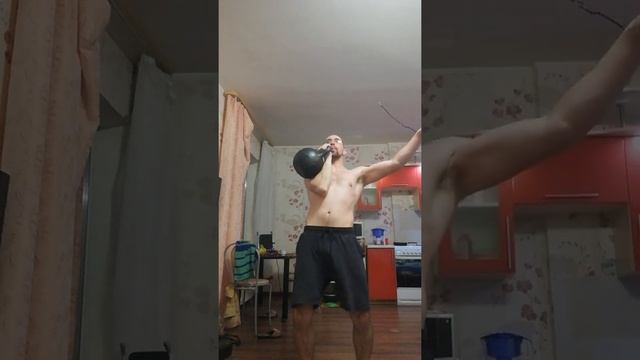 💪🏼Быстрый комплекс с одной гирей смотреть онлайн