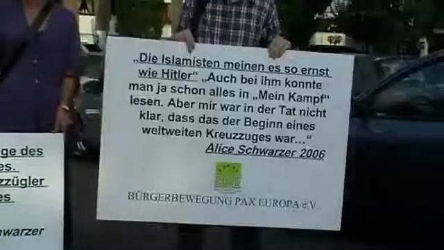 Best of 2013 Mönchengladbach Protest gegen Islamisten verbale Schlägerei смотреть онлайн