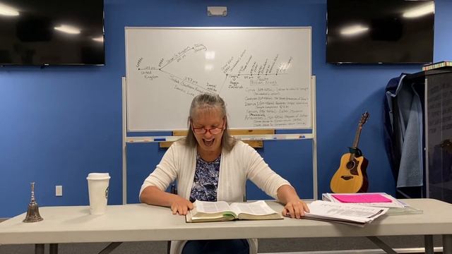 17 Ezra, Esther and Nehemiah смотреть онлайн