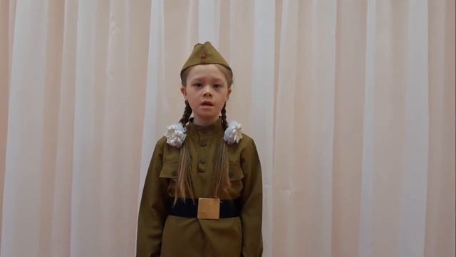 Стихотворение. Николай Старшинов "Солдатская мать". смотреть онлайн