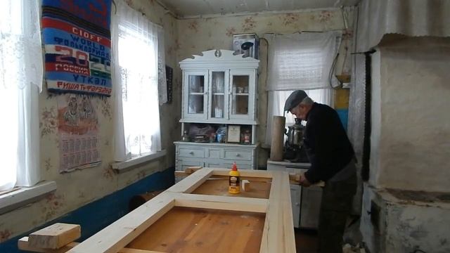 Весь процесс как сделать входную дверь в морозные дни в трех местах (дровник, беседка, дом) смотреть онлайн