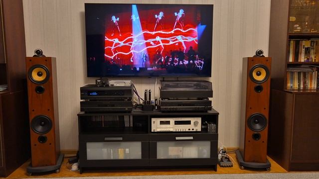 Bowers & Wilkins P6 и Parasound 2100/2125 - Yello 