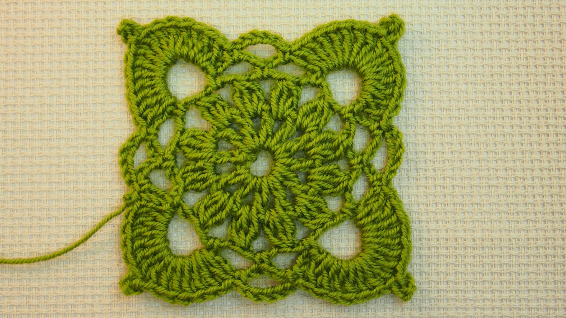 Квадратные мотивы крючком. Красивый квадрат крючком для начинающих* Crochet Square Motif Урок 54 смотреть онлайн