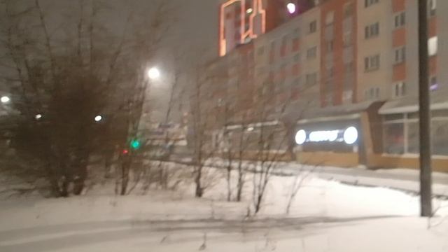 2024.11.17. Норильск. ул. Красноярская. Снег и -17. смотреть онлайн