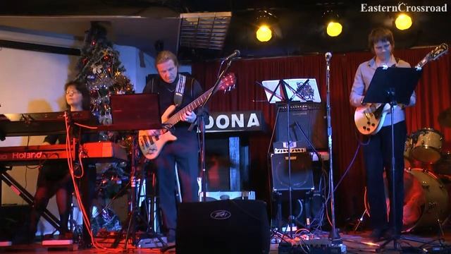 18.12.2013, Группа "Квадрат"(2), джем-сейшн "Восточный перекресток" смотреть онлайн
