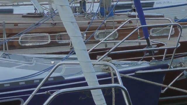 видео с Эстры смотреть онлайн