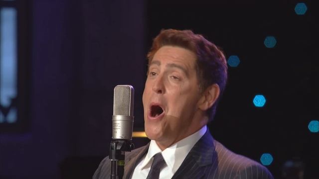 Bill Gaither, Ernie Haase & Signature Sound - Walk With Me [Live] смотреть онлайн