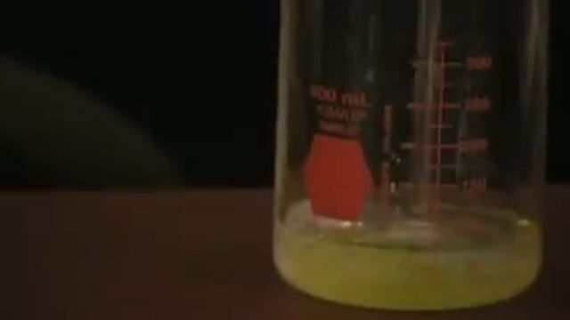 Egg in Hydrochloric Acid Demo смотреть онлайн