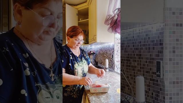 Из куска недорогого МЯСА можно сделать дорогой РУЛЕТ. Немного терпения и чуть-чуть труда. смотреть онлайн