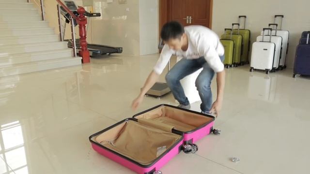 H2 luggage testing video смотреть онлайн