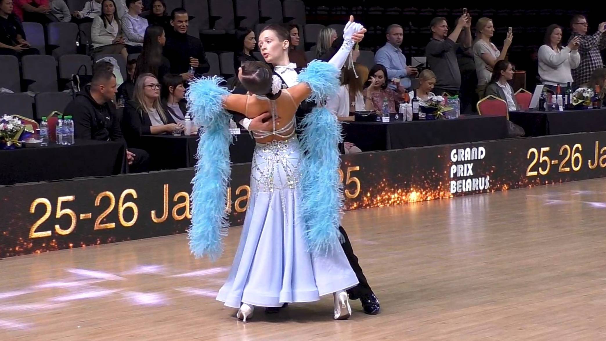 Юниоры-2 St (Open) 1/4: вальс, танго, венский вальс, фокстрот, квикстеп. Capita Cup Minsk 2024 смотреть онлайн