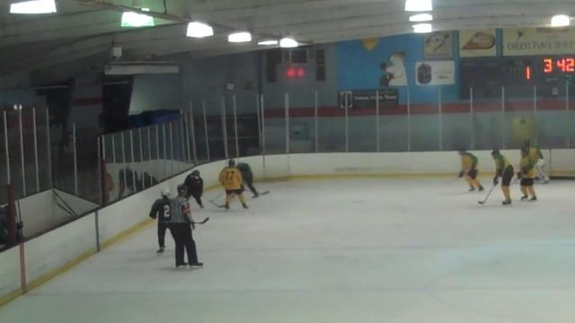 Mark Hockey смотреть онлайн