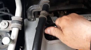 Правильно закручиваем свечи зажигания.