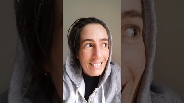 'Bright Red And Screaming' My first Rap Poem on Topical Steroid Withdrawal © Felicity Hamill 2019 смотреть онлайн