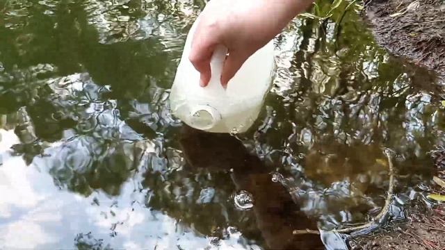 люто выливаем воду из канистры 🤯🤯(просто шок!!!) смотреть онлайн