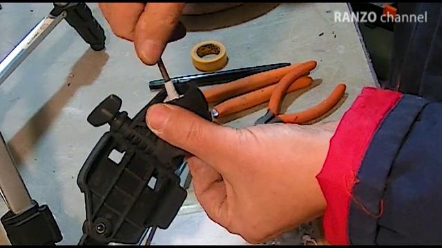 【DIY】カメラの三脚の首がもげた… 修復しなくては！ | DIY | 修理 | The neck of the tripod is broken... I need to repair it! смотреть онлайн